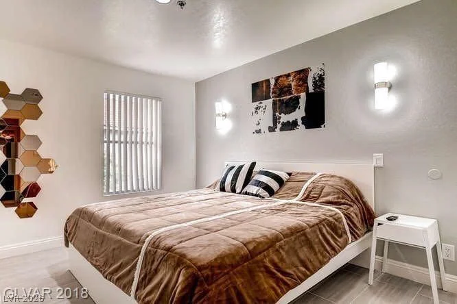 4200 Valley View, Las Vegas, NV 89103
