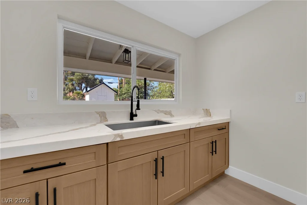 2809 Mason, Las Vegas, NV 89102