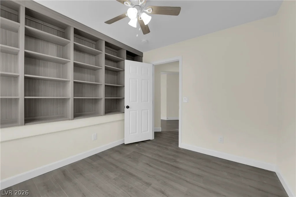 8300 Antler Ridge, Las Vegas, NV 89149