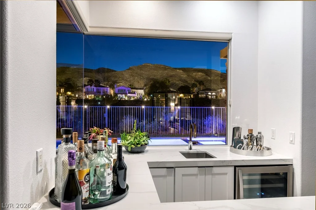 2797 Turtle Head Peak Dr, Las Vegas, NV 89135