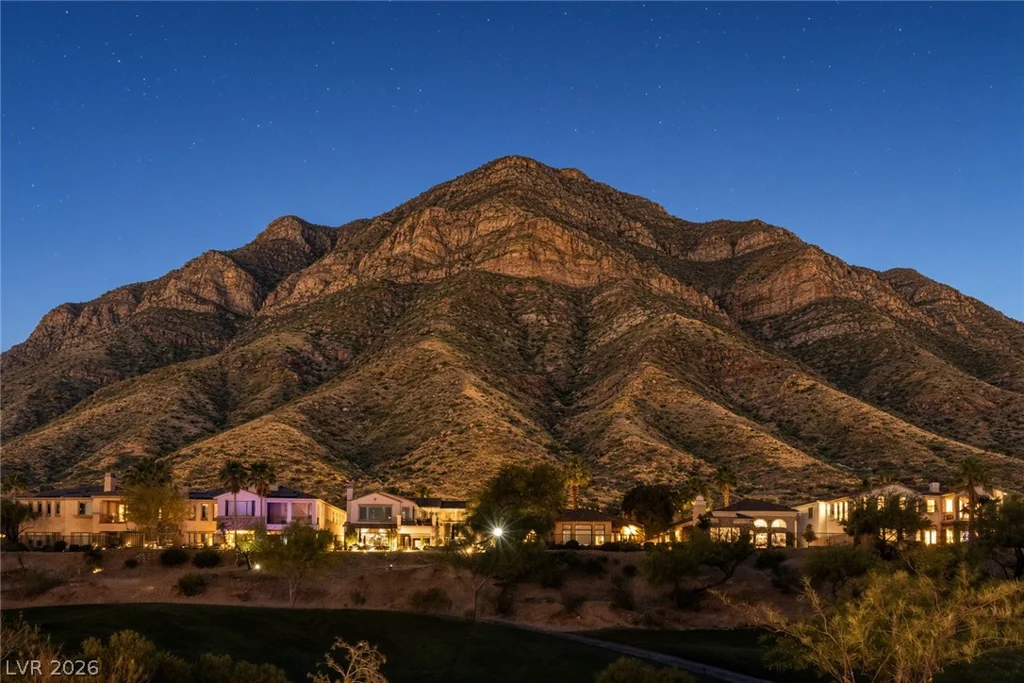 2797 Turtle Head Peak Dr, Las Vegas, NV 89135