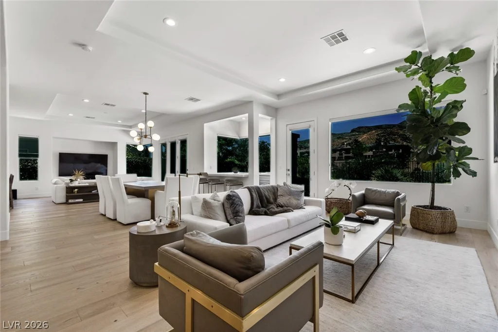 2797 Turtle Head Peak Dr, Las Vegas, NV 89135