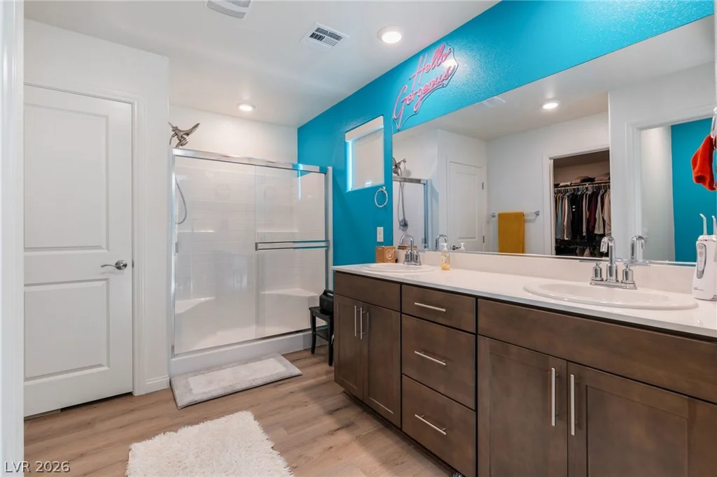 1305 Johnson Creek, North Las Vegas, NV 89084
