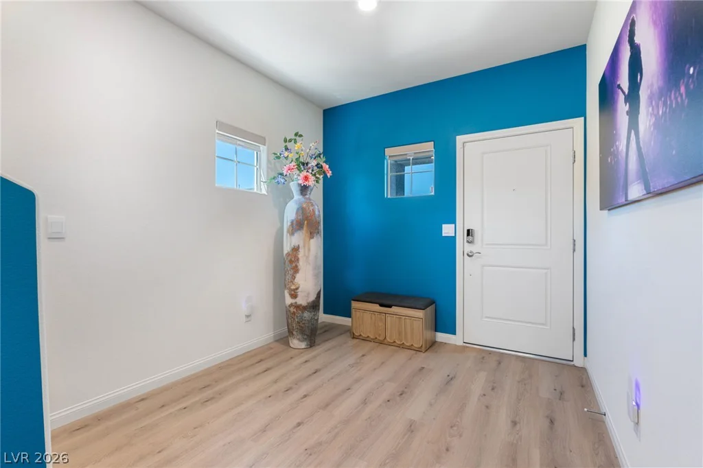1305 Johnson Creek, North Las Vegas, NV 89084