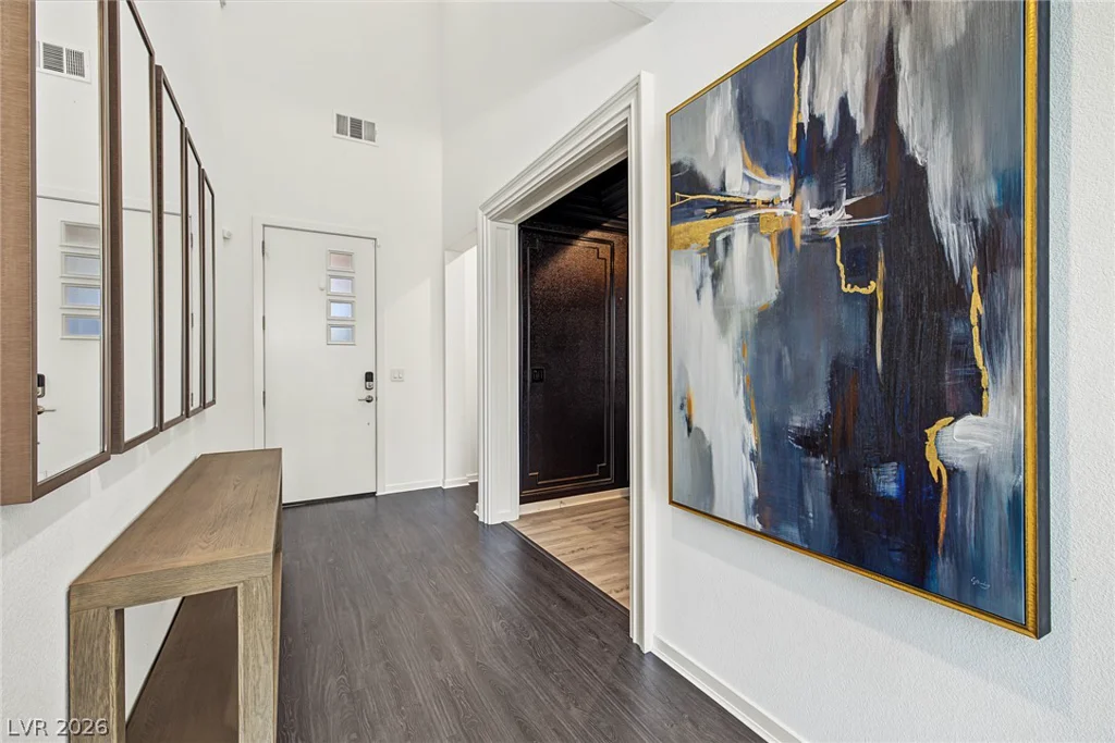 10261 Midnight Meteor, Las Vegas, NV 89166