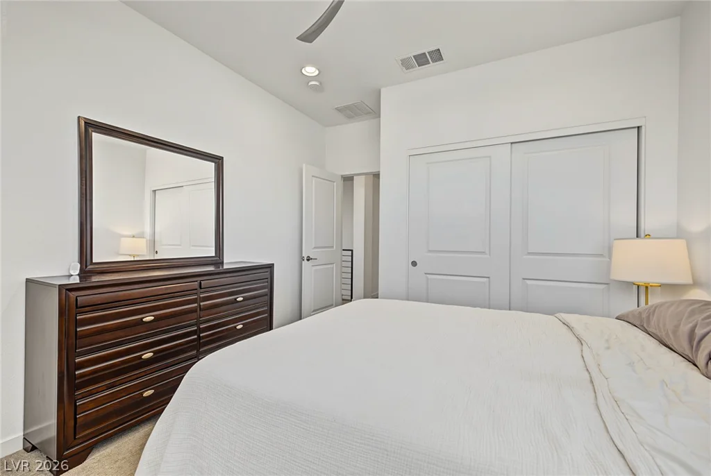 10261 Midnight Meteor, Las Vegas, NV 89166
