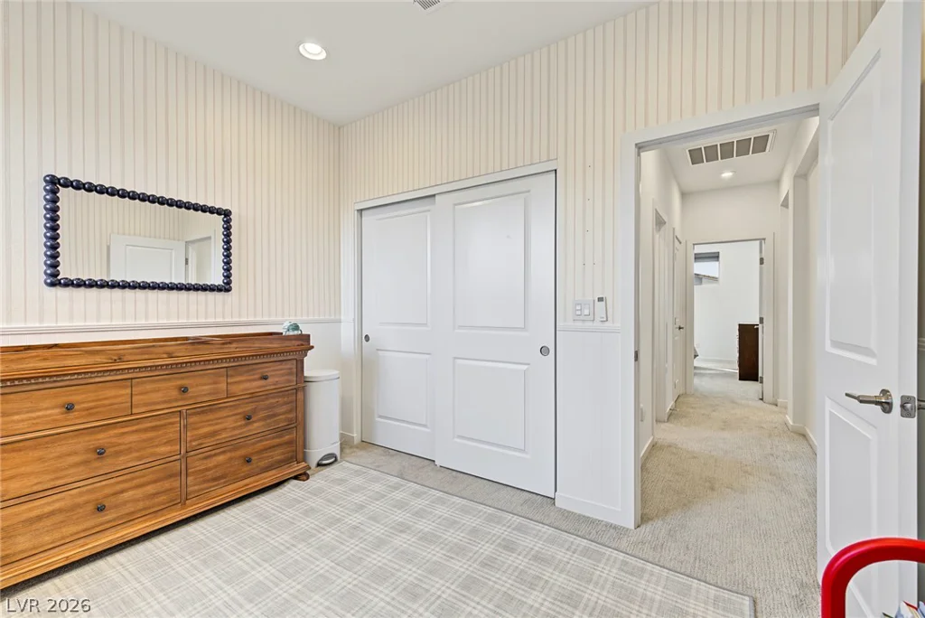 10261 Midnight Meteor, Las Vegas, NV 89166