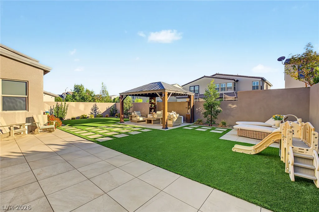 10261 Midnight Meteor, Las Vegas, NV 89166