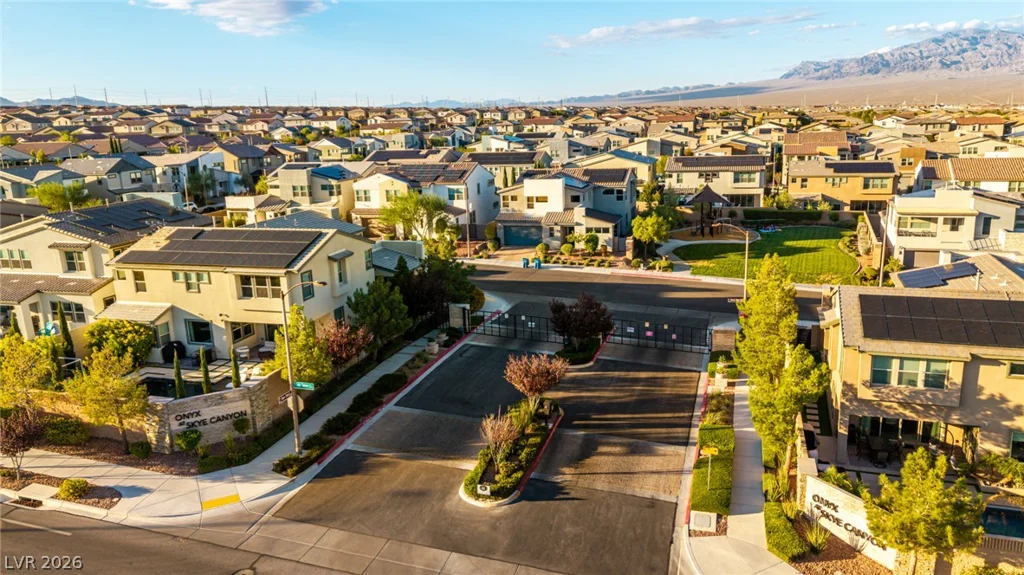 10261 Midnight Meteor, Las Vegas, NV 89166
