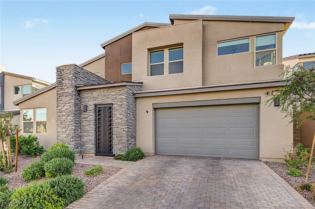 10261 Midnight Meteor, Las Vegas, NV 89166