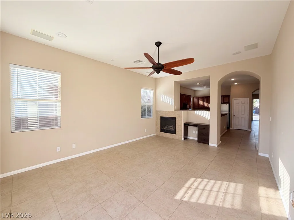 9093 Ashiwi, Las Vegas, NV 89178