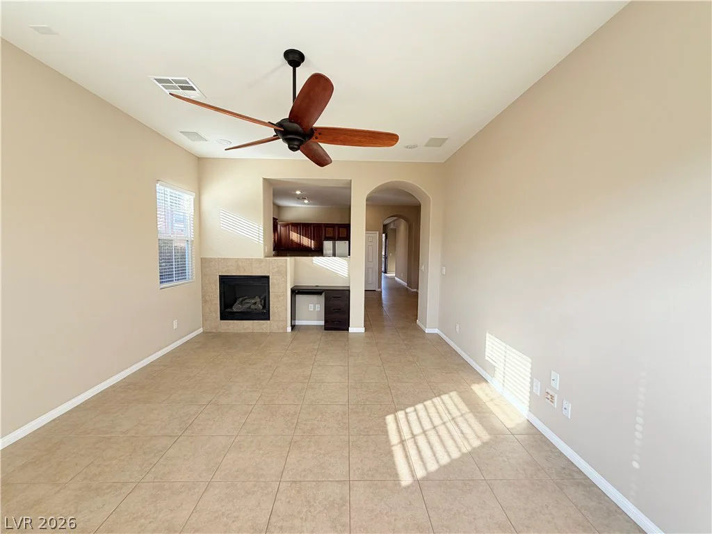 9093 Ashiwi, Las Vegas, NV 89178