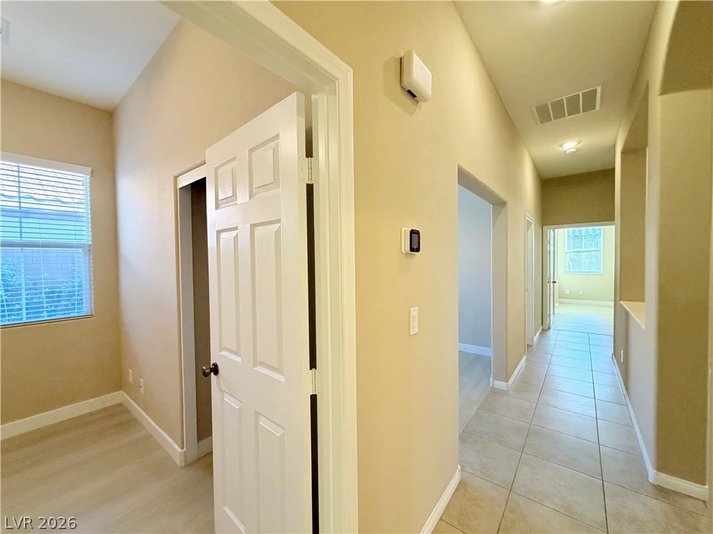 9093 Ashiwi, Las Vegas, NV 89178