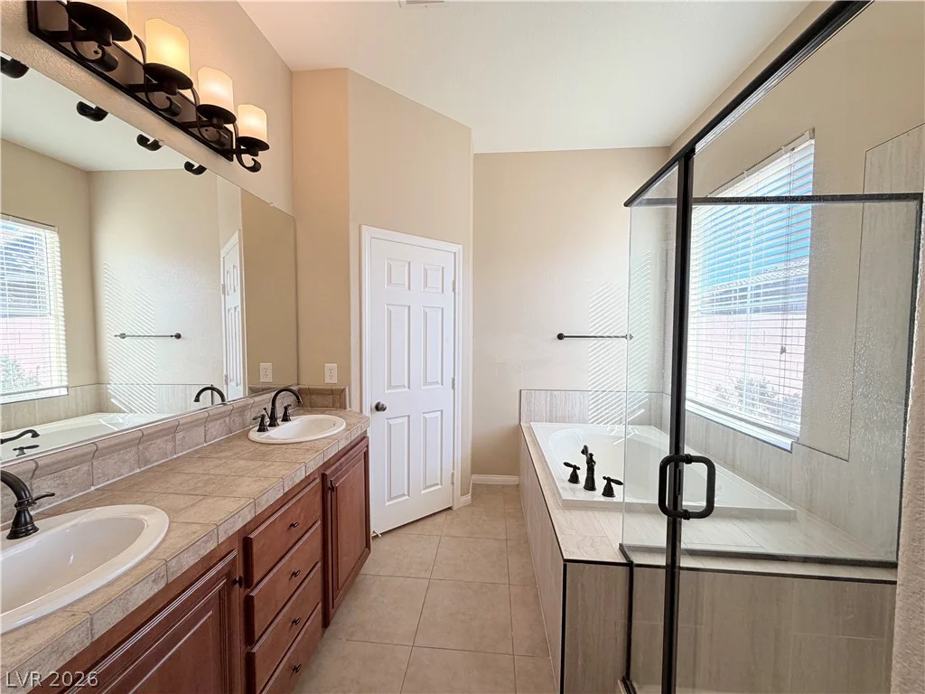9093 Ashiwi, Las Vegas, NV 89178