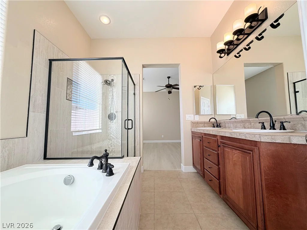 9093 Ashiwi, Las Vegas, NV 89178