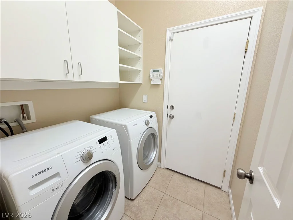 9093 Ashiwi, Las Vegas, NV 89178