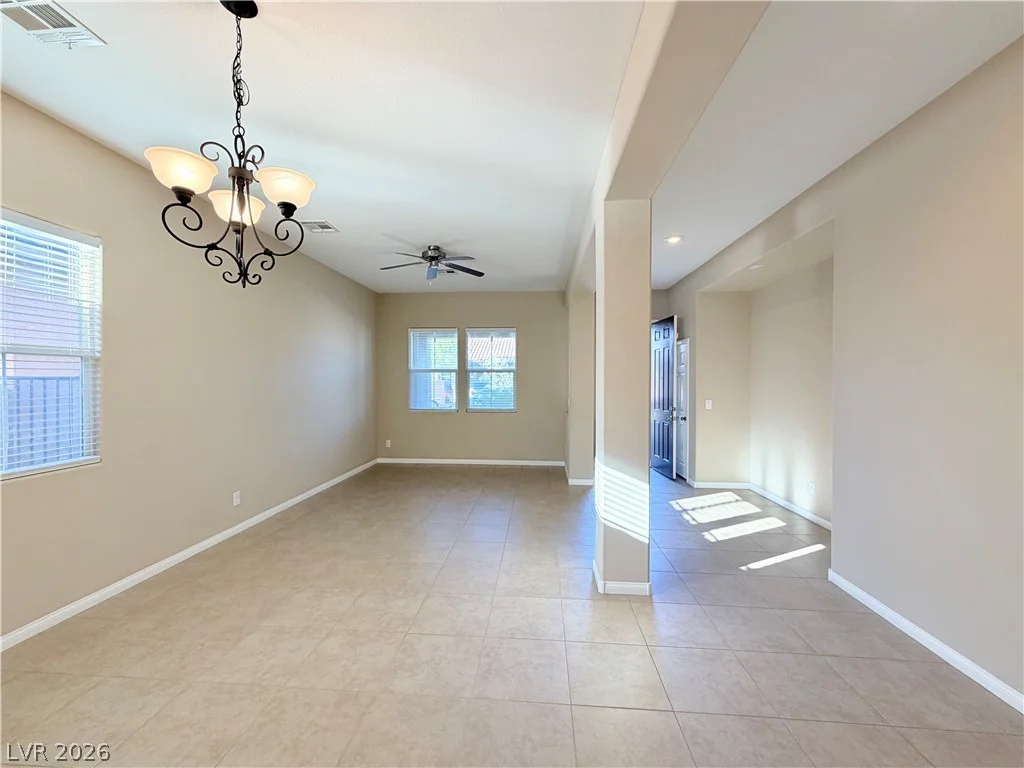 9093 Ashiwi, Las Vegas, NV 89178