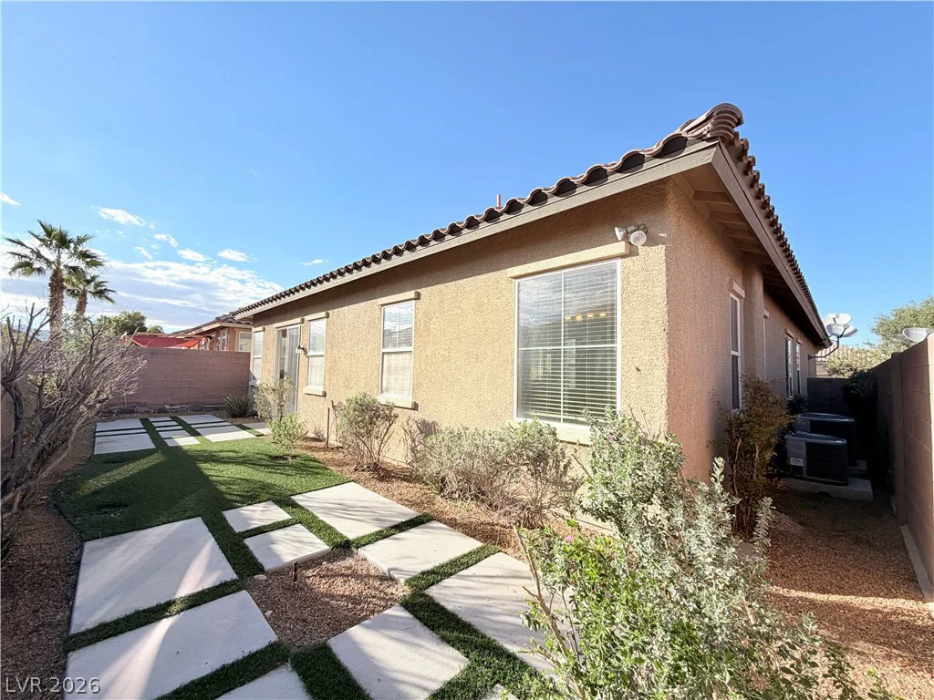 9093 Ashiwi, Las Vegas, NV 89178
