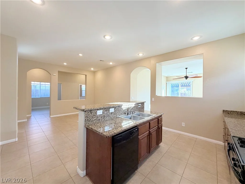 9093 Ashiwi, Las Vegas, NV 89178