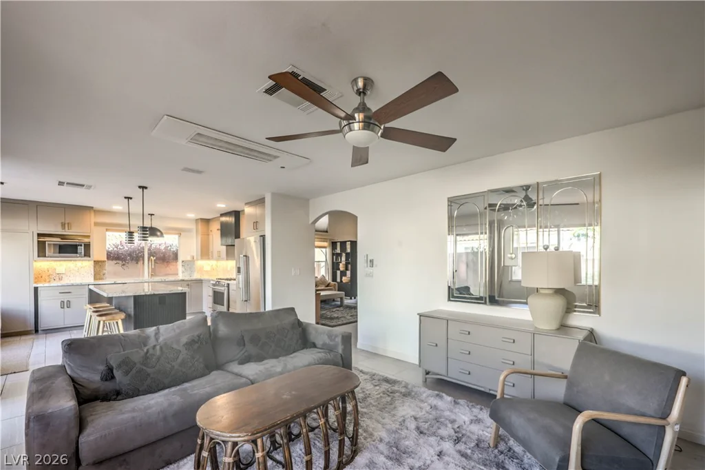 1729 Mexican Poppy, Las Vegas, NV 89128