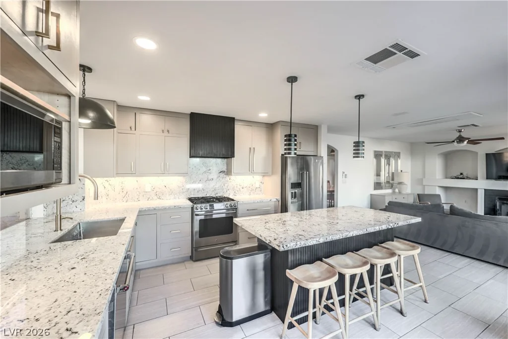 1729 Mexican Poppy, Las Vegas, NV 89128