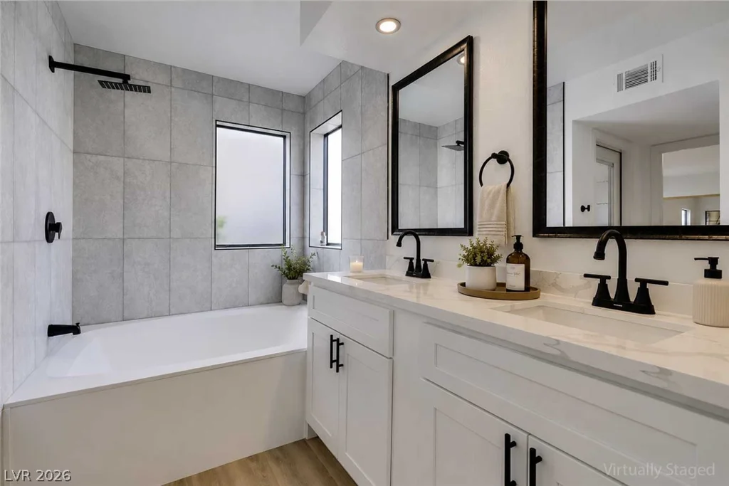 4702 Obannon, Las Vegas, NV 89102