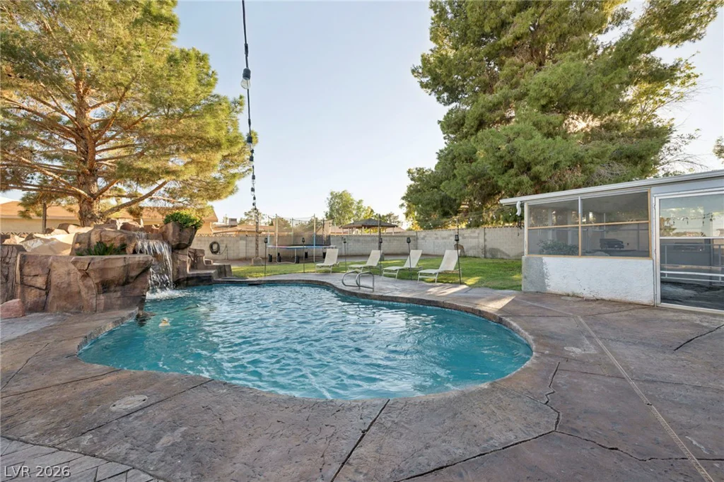4207 Rustic, North Las Vegas, NV 89031