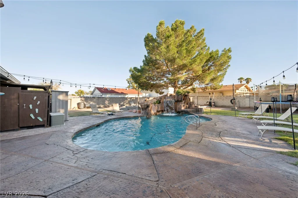 4207 Rustic, North Las Vegas, NV 89031