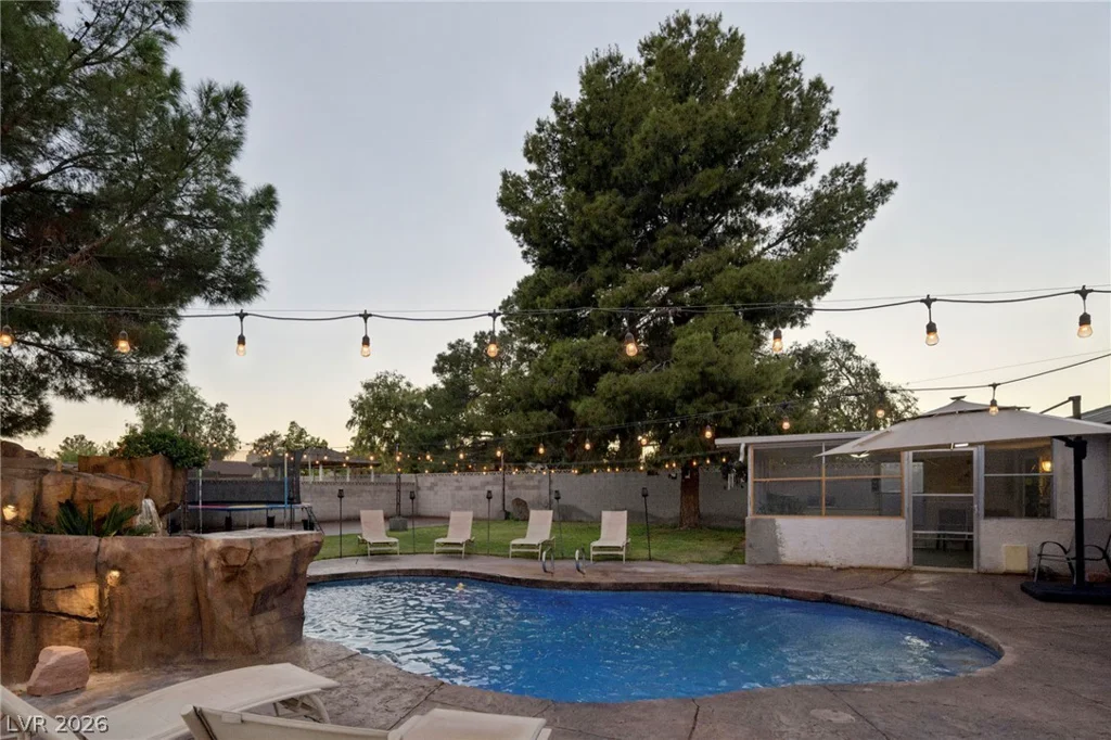 4207 Rustic, North Las Vegas, NV 89031