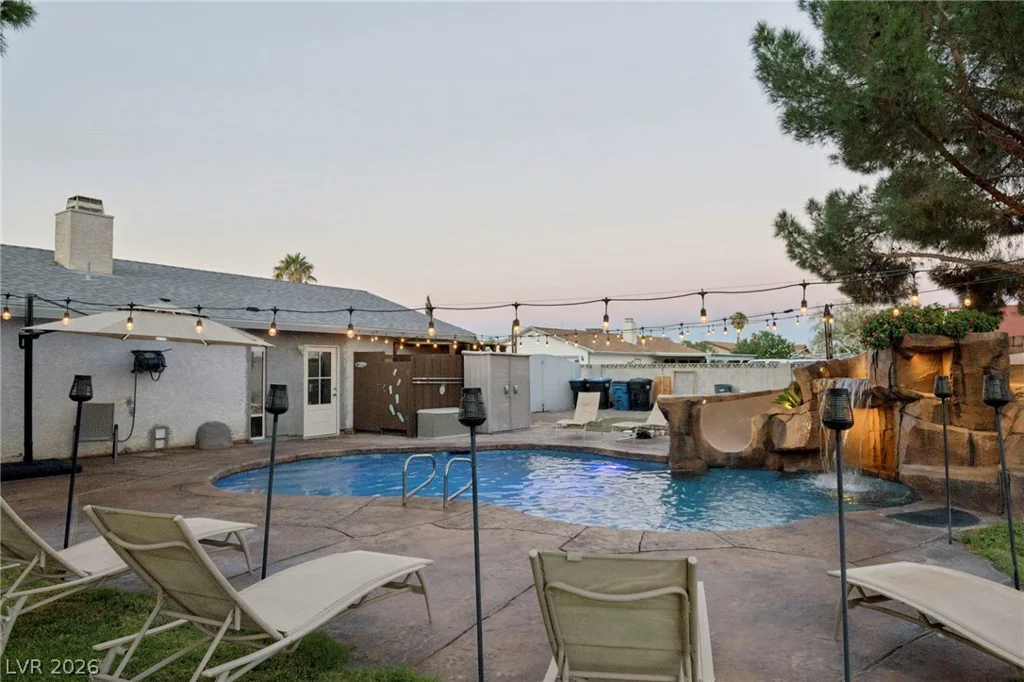 4207 Rustic, North Las Vegas, NV 89031