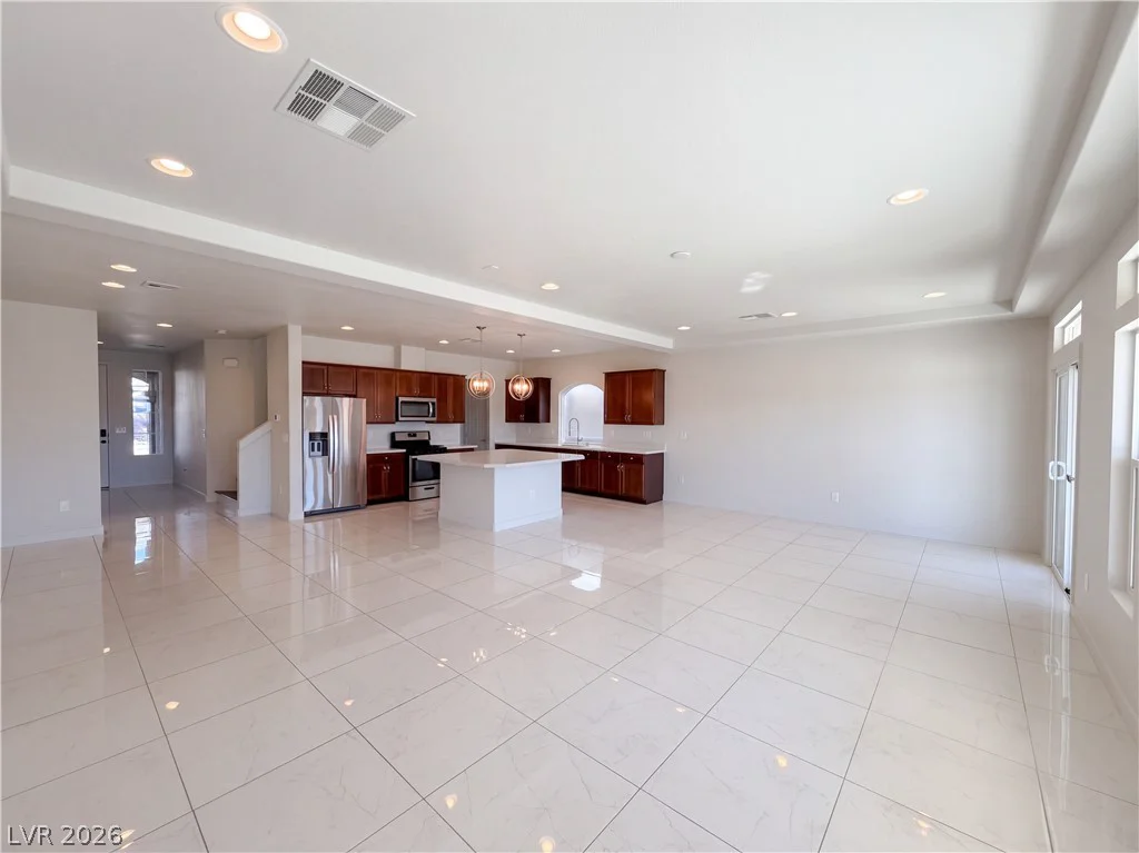 10112 Herons Rise, Las Vegas, NV 89141