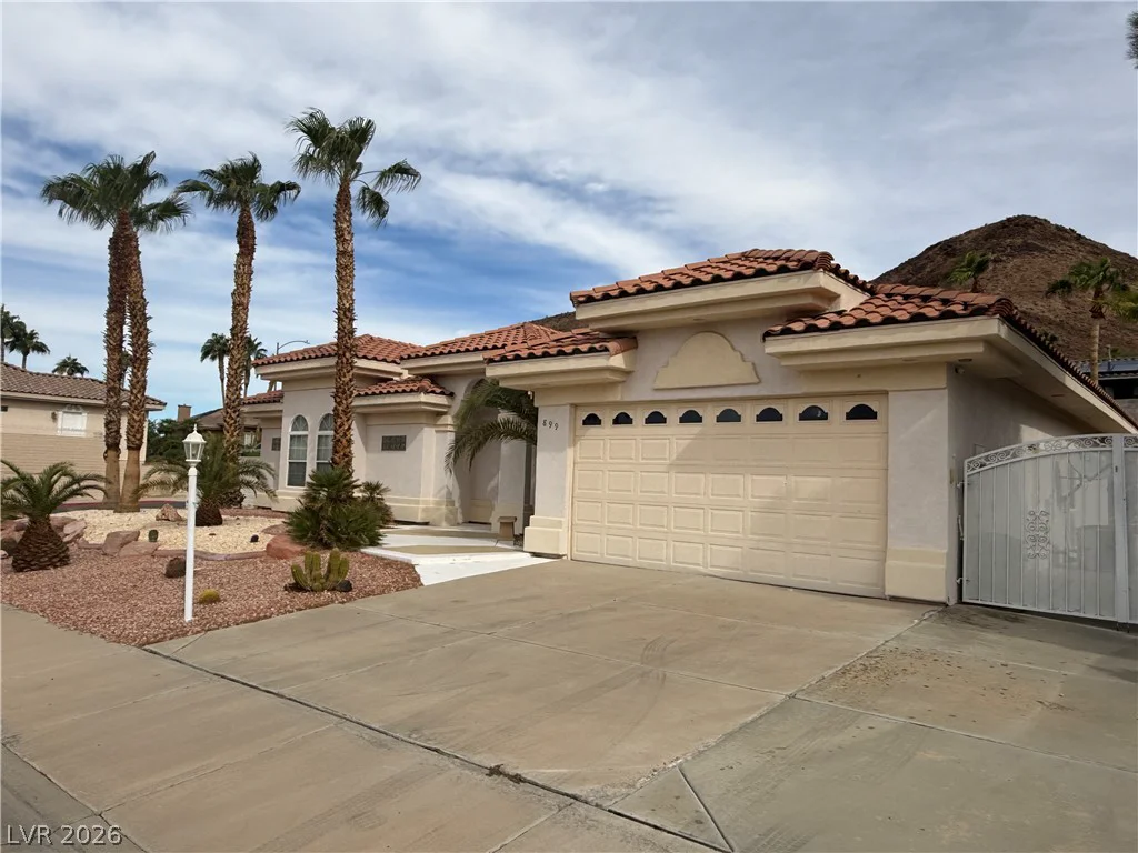 899 Rhyolite, Henderson, NV 89011