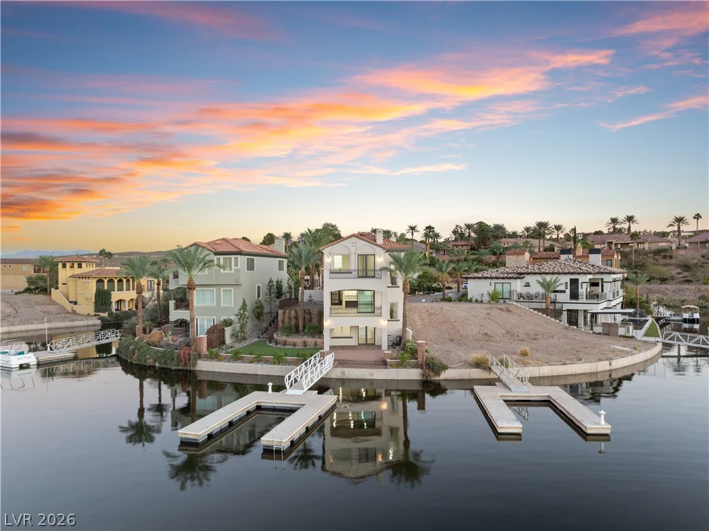 19 Via Del Garda, Henderson, NV 89011