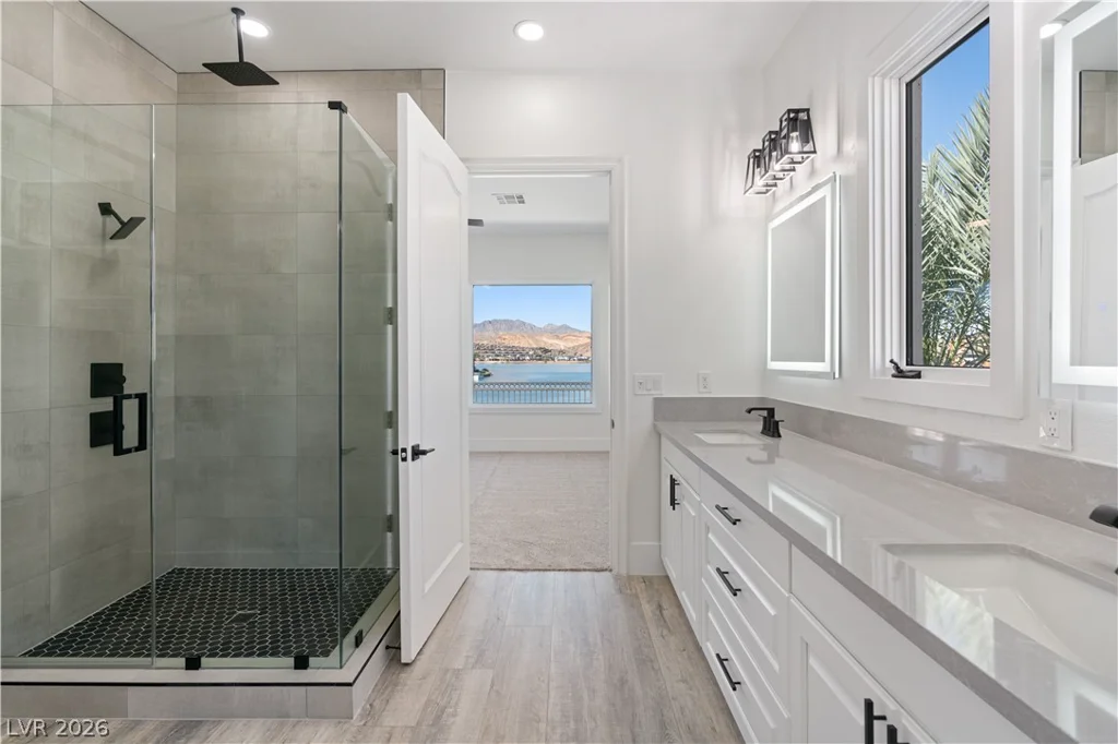 19 Via Del Garda, Henderson, NV 89011