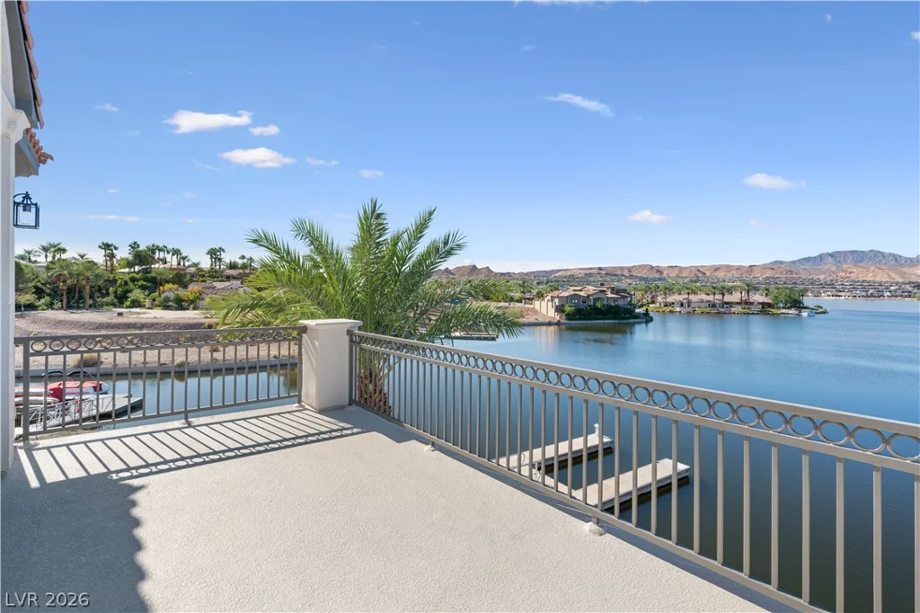 19 Via Del Garda, Henderson, NV 89011