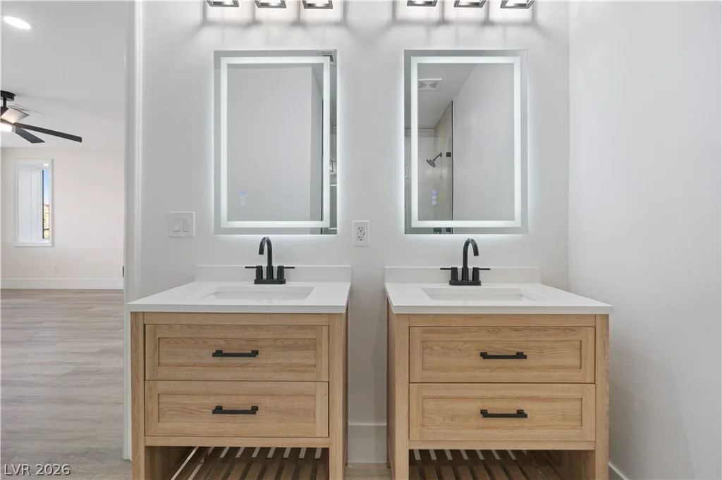 19 Via Del Garda, Henderson, NV 89011