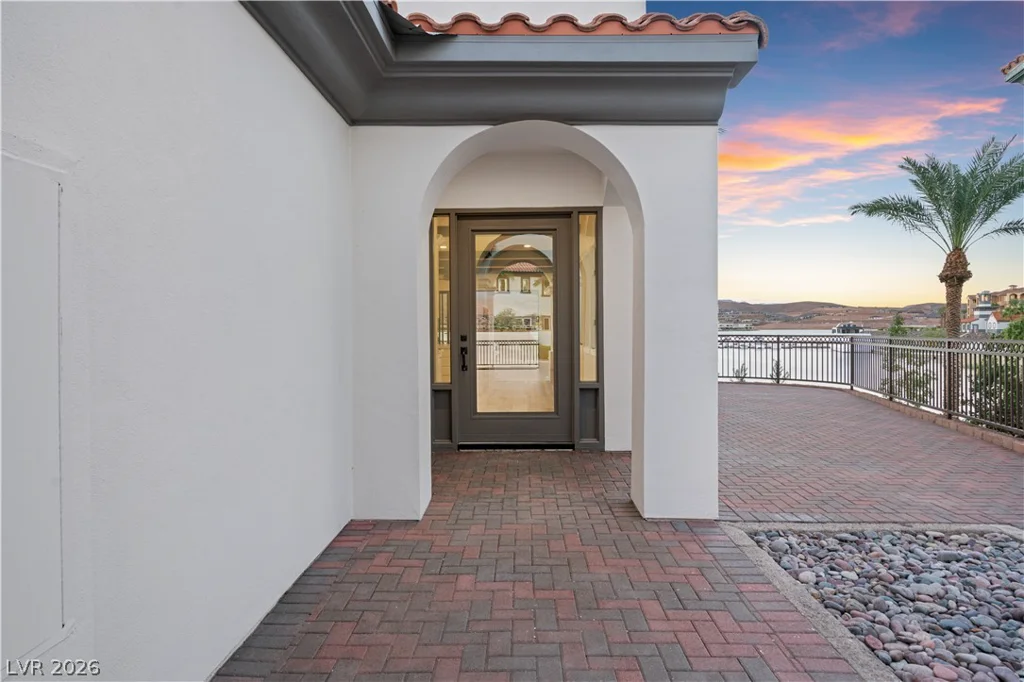19 Via Del Garda, Henderson, NV 89011