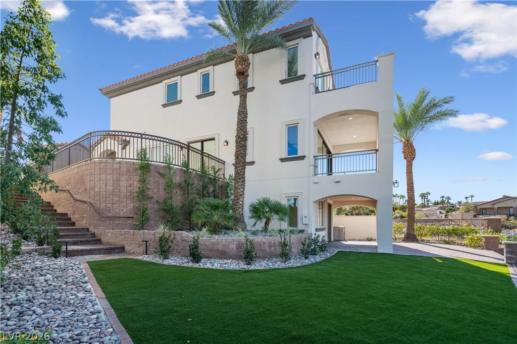 19 Via Del Garda, Henderson, NV 89011
