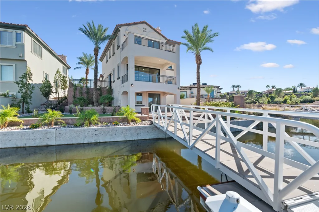 19 Via Del Garda, Henderson, NV 89011