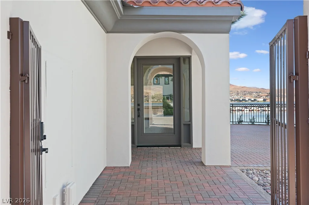 19 Via Del Garda, Henderson, NV 89011