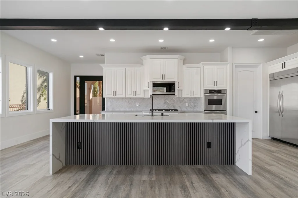 19 Via Del Garda, Henderson, NV 89011