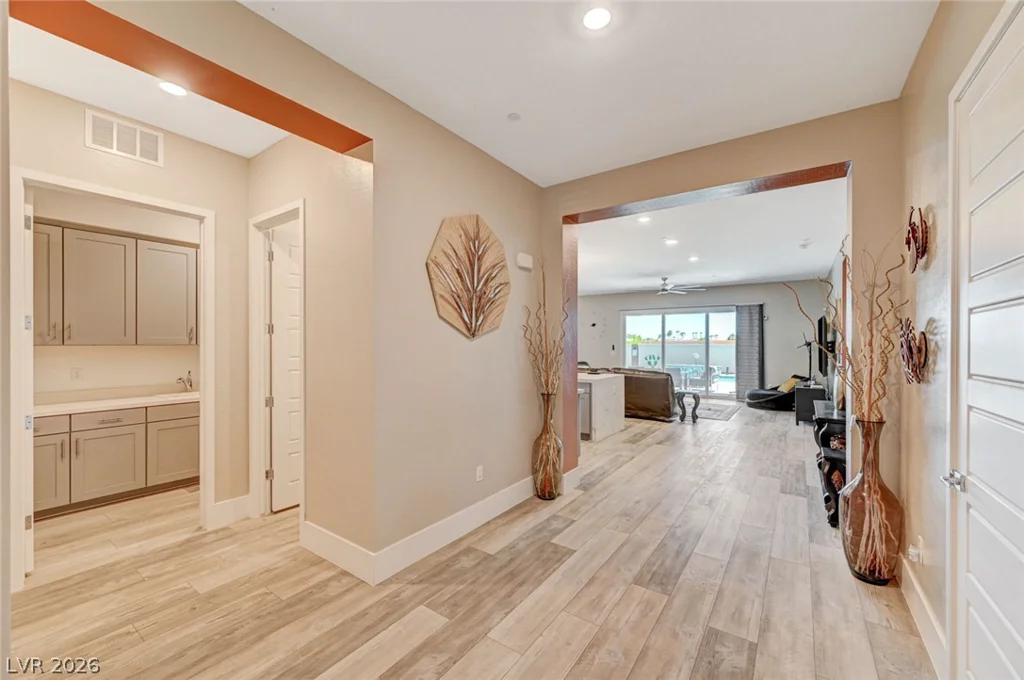 5241 Brayden, Las Vegas, NV 89131