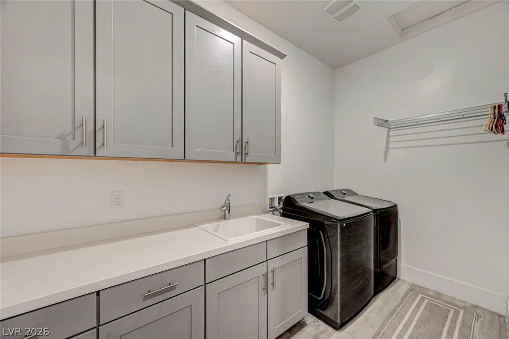 5241 Brayden, Las Vegas, NV 89131