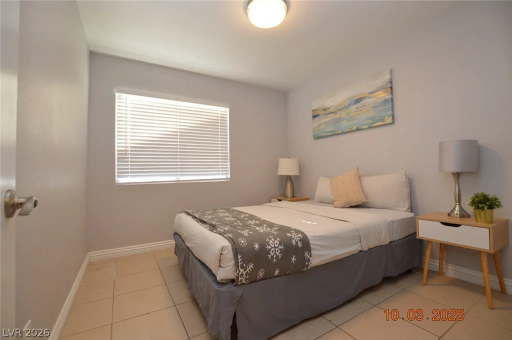 4406 Newhaven, Las Vegas, NV 89147