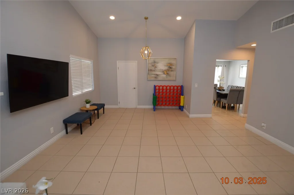 4406 Newhaven, Las Vegas, NV 89147