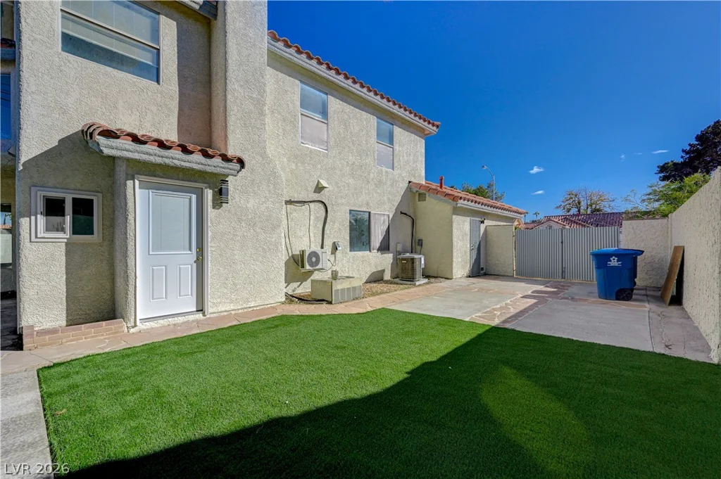 1252 Little Sidnee, Las Vegas, NV 89123