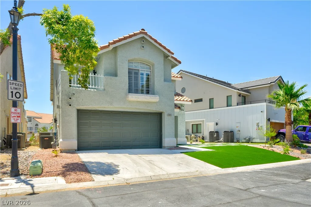 3033 Misty Harbour, Las Vegas, NV 89117