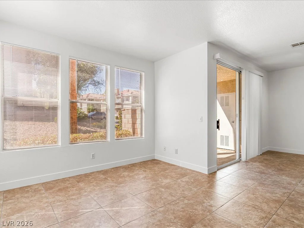 251 Green Valley, Henderson, NV 89012