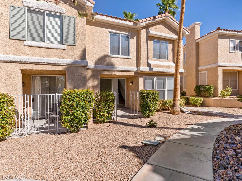 251 Green Valley, Henderson, NV 89012