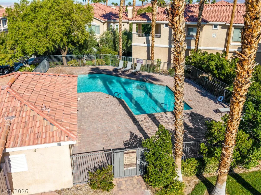 251 Green Valley, Henderson, NV 89012